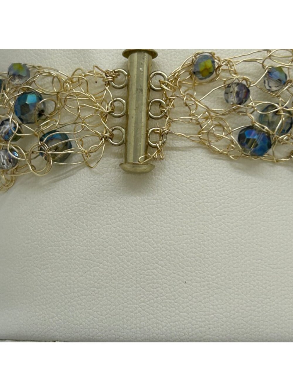 Handmade Gold-Tone Wire Crochet Bracelet Blue Crystal Beads Woven Mesh Statement - Picture 6 of 10